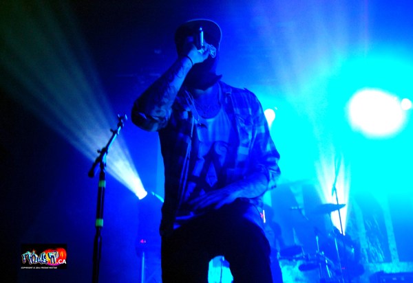 HOLLYWOOD UNDEAD - FUNNY MAN