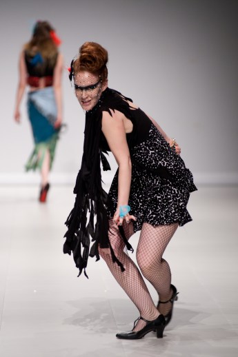 DayTwo-AMPLIFYAPPARELL-via-JonathanHooper-9