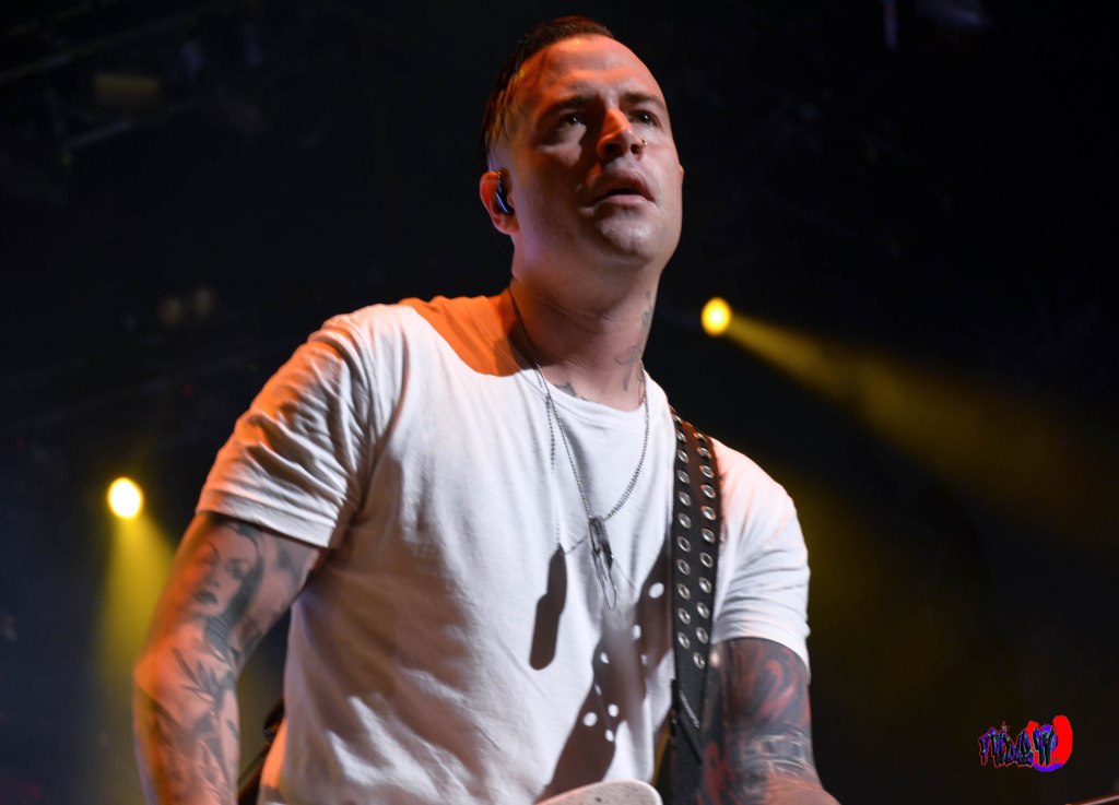 AVENGED SEVENFOLD - JOHNNY CHRIST - BASS LIVE @ MAYHEM FEST 2014 TORONTO